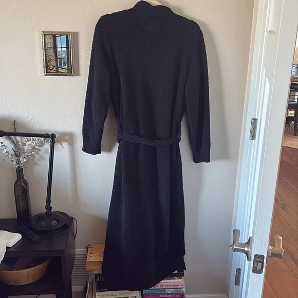 UGG Black Belted Robe - Picture 7 of 8
